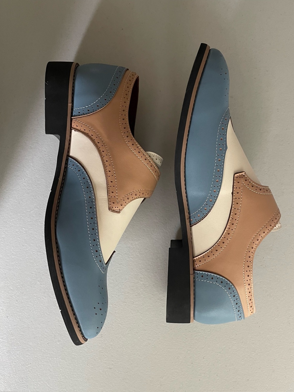 🔥Brogue Wingtip Spectator Loafers Blue/Beige/Cream NWT – US 9.5/10 (EU size 43) - Picture 7 of 11
